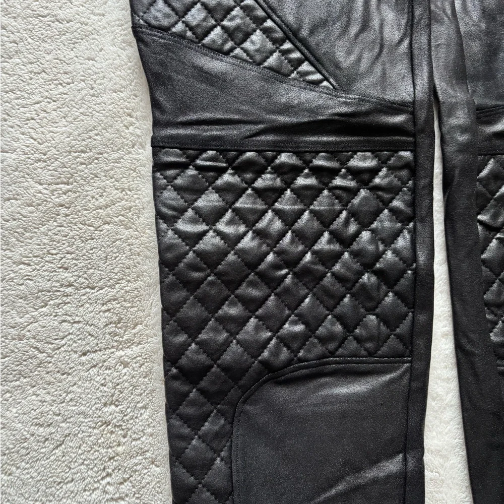 SPANX Women’s Moto Faux Leather Leggings - Picture 6 of 13
